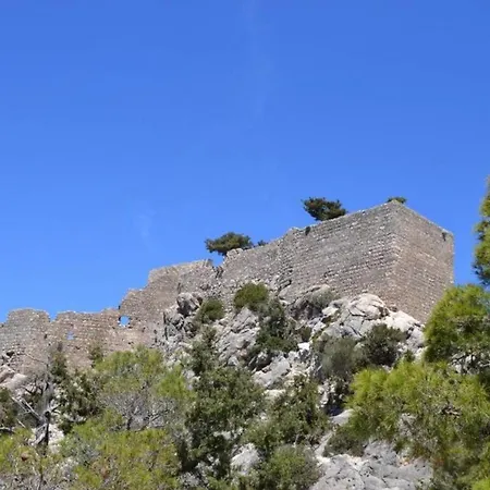 Hara House In Rhodes *